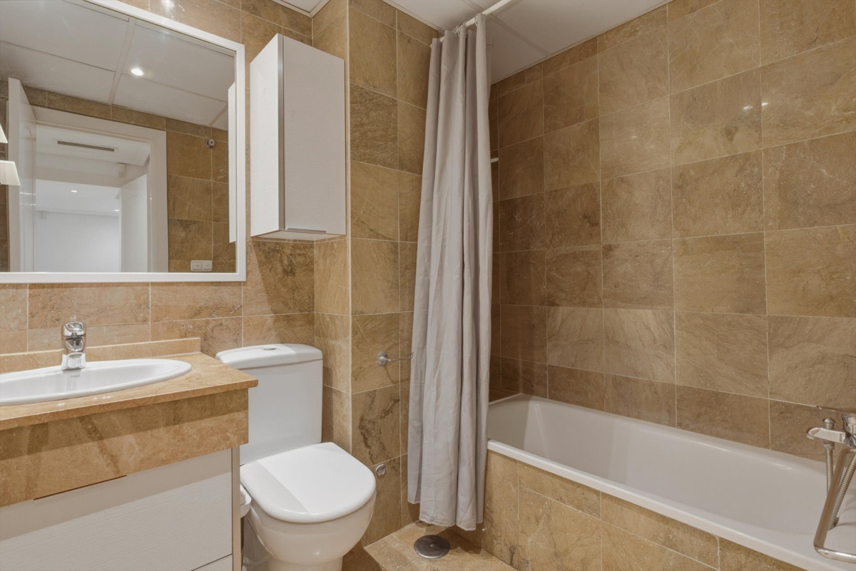 Appartement te koop in The Golden Mile | 2 slaapkamers H5396875