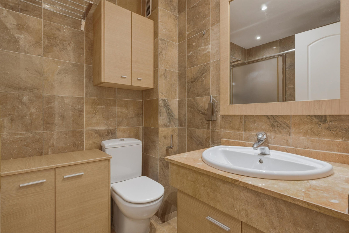 Appartement te koop in The Golden Mile | 2 slaapkamers H5396875