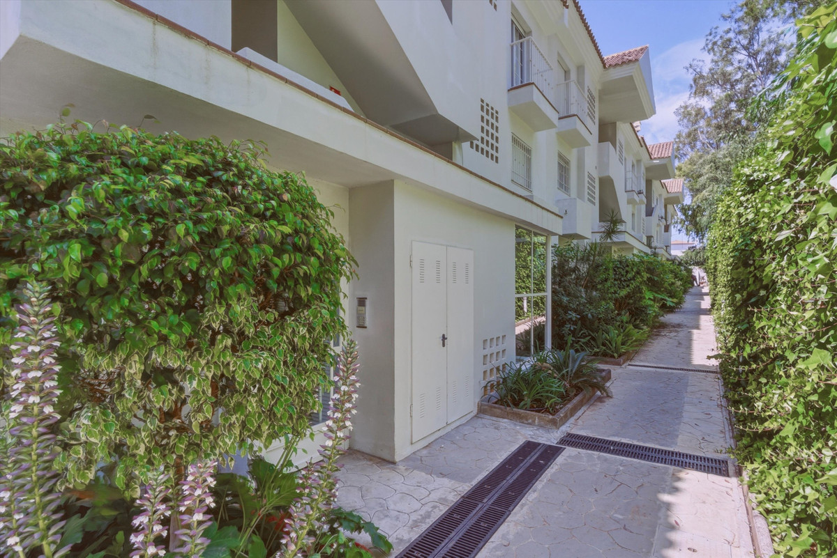 Appartement te koop in The Golden Mile | 2 slaapkamers H5396875