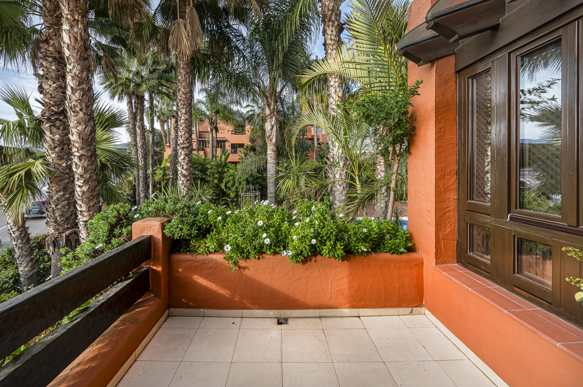 Appartement te koop in The Golden Mile | 4 slaapkamers H5400340