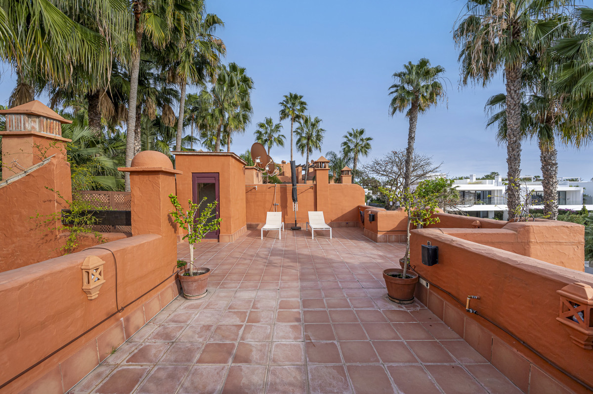 Appartement te koop in The Golden Mile | 4 slaapkamers H5400340