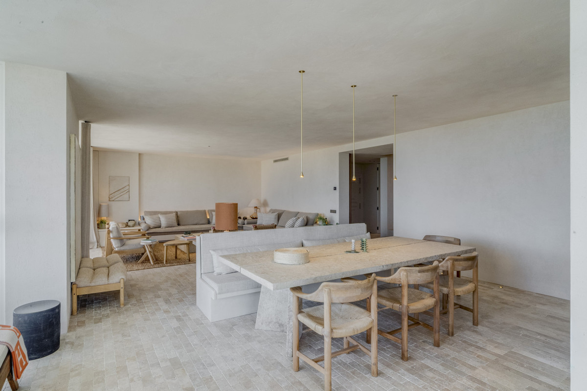 Appartement te koop in The Golden Mile | 5 slaapkamers H5401402