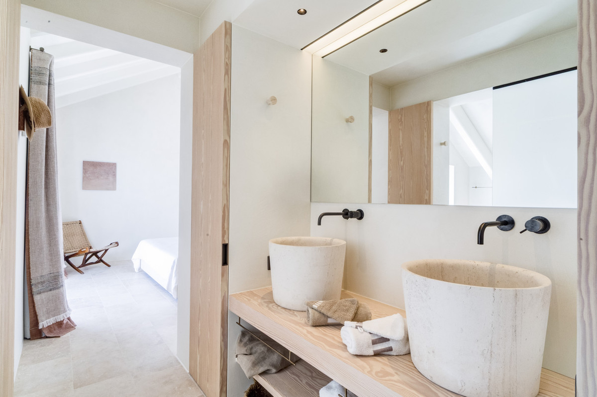 Appartement te koop in The Golden Mile | 5 slaapkamers H5401402