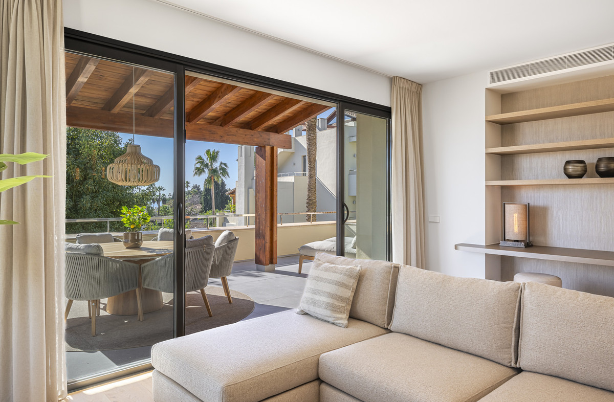 Appartement te koop in The Golden Mile | 3 slaapkamers H5410705