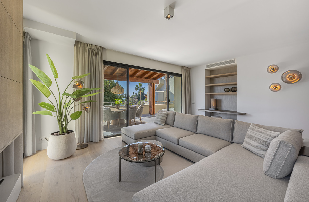 Appartement te koop in The Golden Mile | 3 slaapkamers H5410705