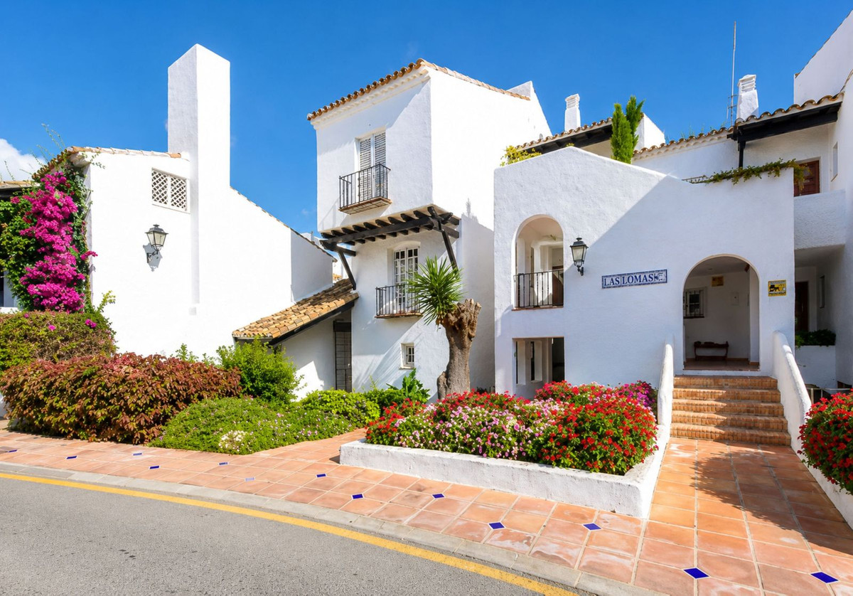 Appartement te koop in The Golden Mile | 2 slaapkamers H5411707