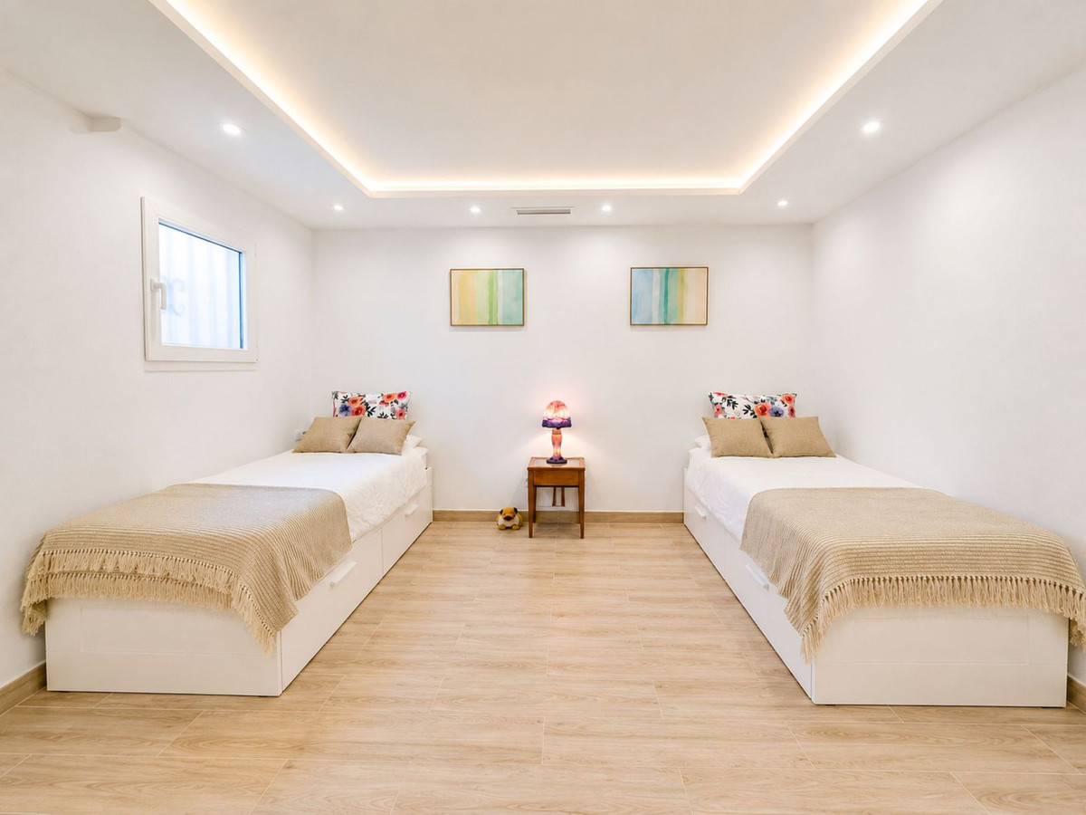 Appartement te koop in The Golden Mile | 2 slaapkamers H5411707