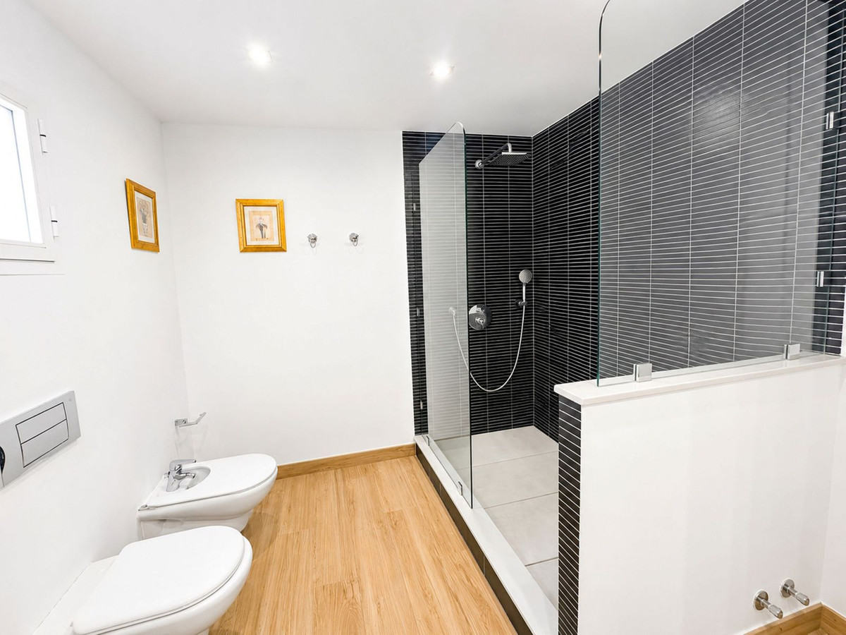 Appartement te koop in The Golden Mile | 2 slaapkamers H5411707