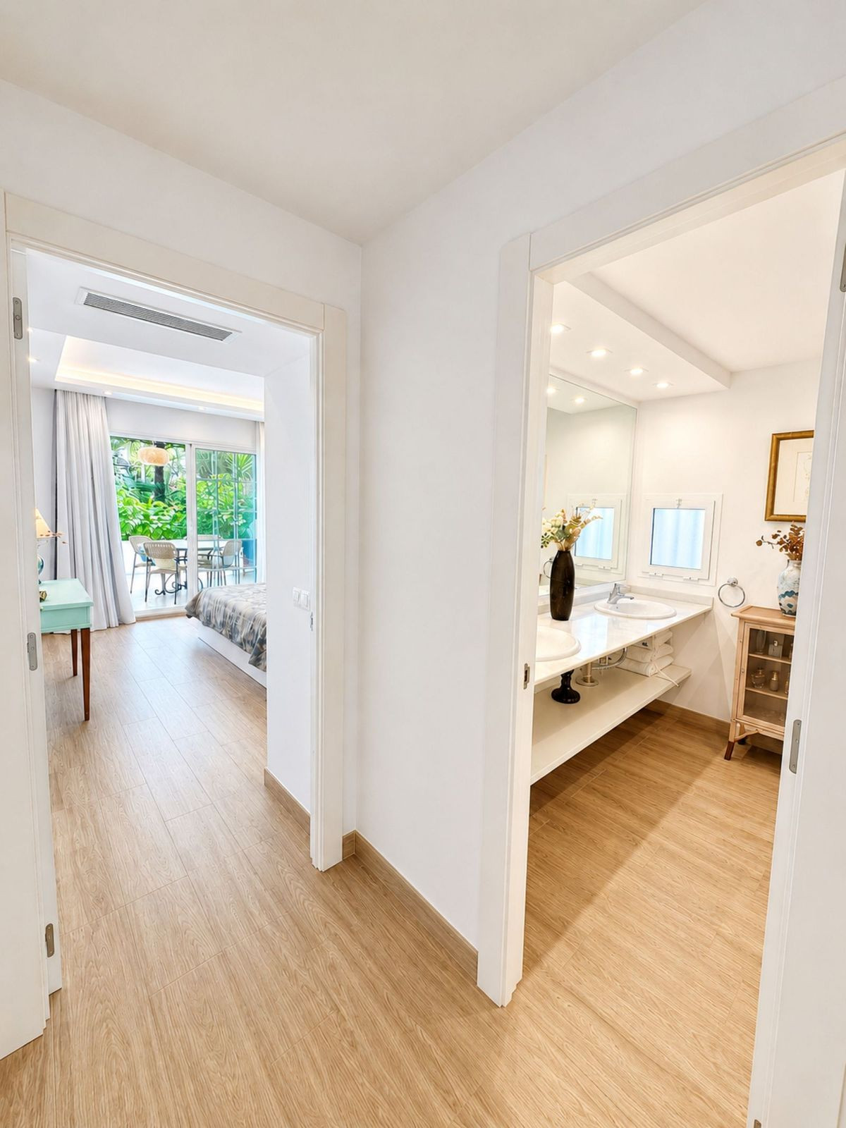 Appartement te koop in The Golden Mile | 2 slaapkamers H5411707
