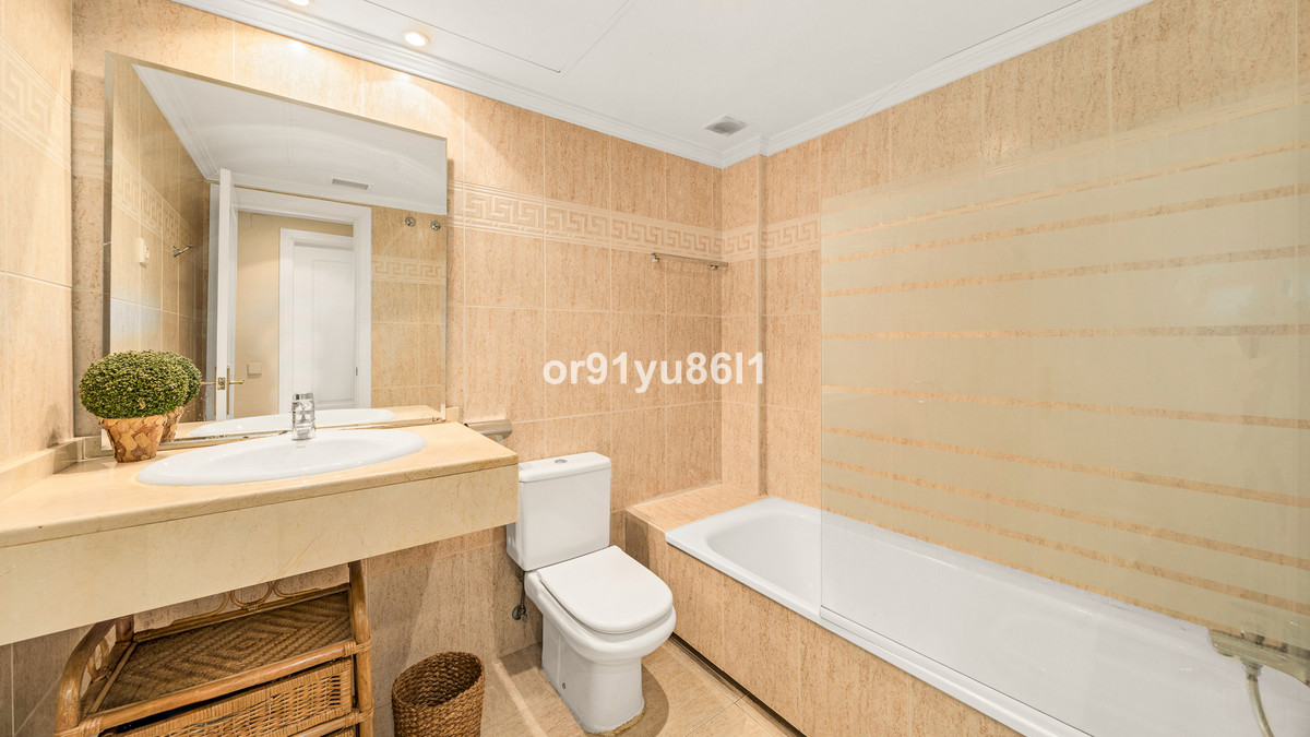 Appartement te koop in The Golden Mile | 2 slaapkamers H5411851