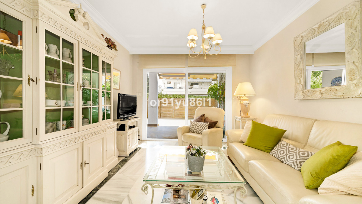 Appartement te koop in The Golden Mile | 2 slaapkamers H5411851
