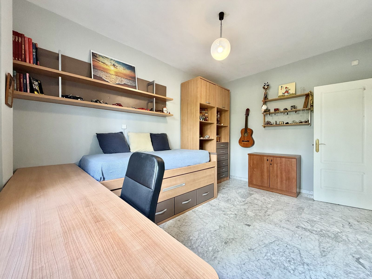 Appartement te koop in The Golden Mile | 4 slaapkamers H5414443