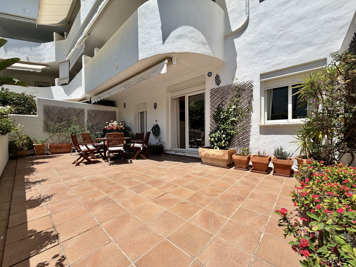 Appartement te koop in The Golden Mile | 4 slaapkamers H5414443