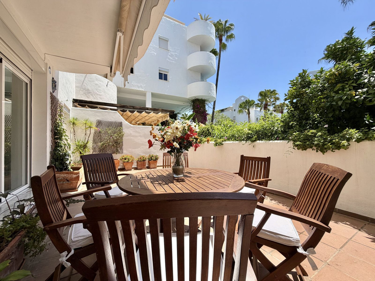 Appartement te koop in The Golden Mile | 4 slaapkamers H5414443