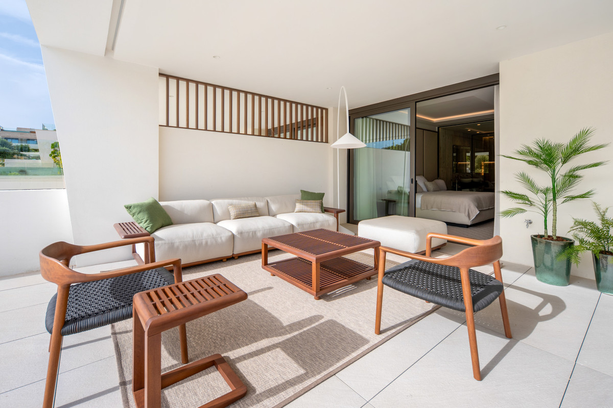 Appartement te koop in The Golden Mile | 4 slaapkamers H5426326