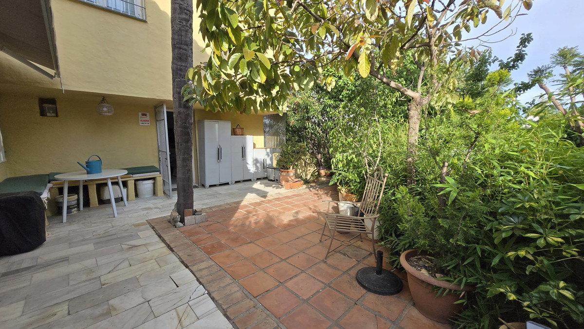 Appartement te koop in The Golden Mile | 3 slaapkamers H5426332