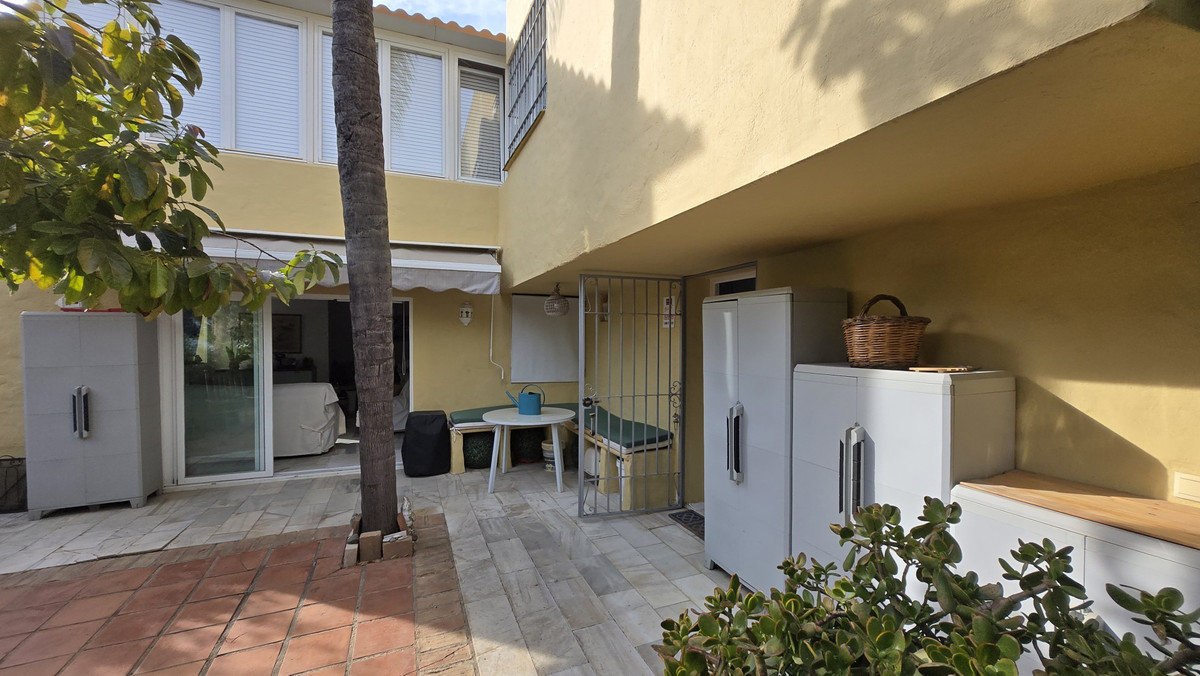 Appartement te koop in The Golden Mile | 3 slaapkamers H5426332