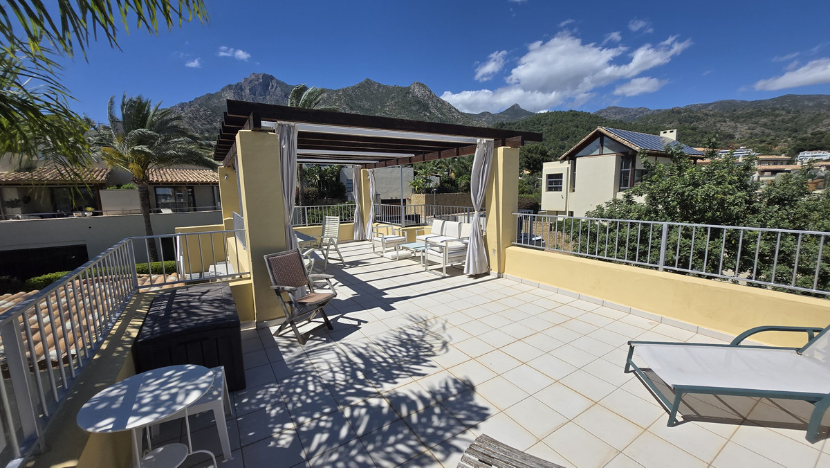 Appartement te koop in The Golden Mile | 3 slaapkamers H5426332