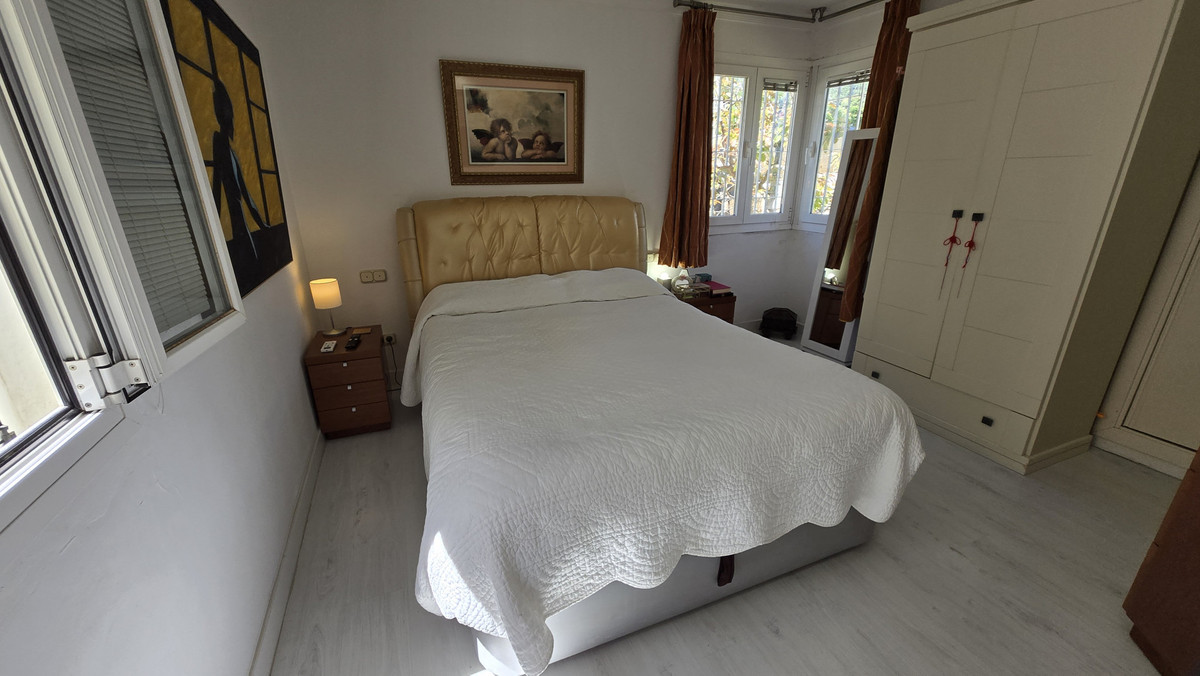 Appartement te koop in The Golden Mile | 3 slaapkamers H5426332