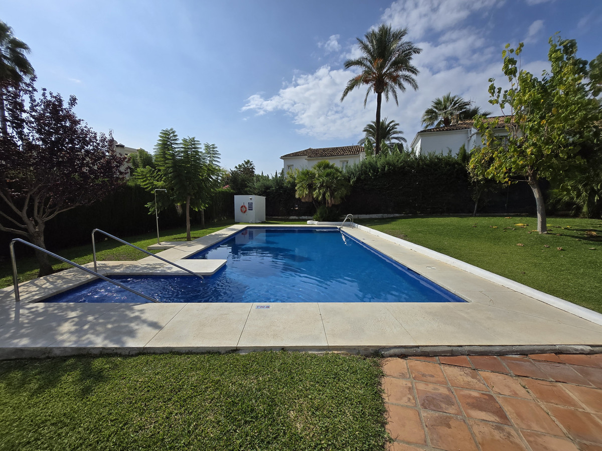 Appartement te koop in The Golden Mile | 3 slaapkamers H5426332