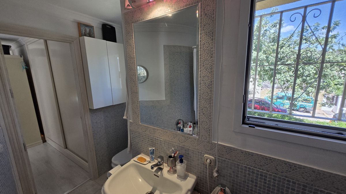 Appartement te koop in The Golden Mile | 3 slaapkamers H5426332