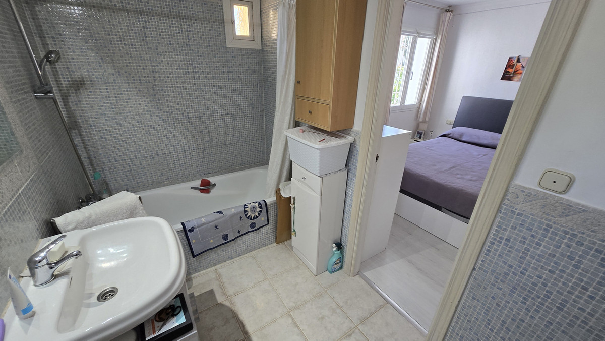 Appartement te koop in The Golden Mile | 3 slaapkamers H5426332
