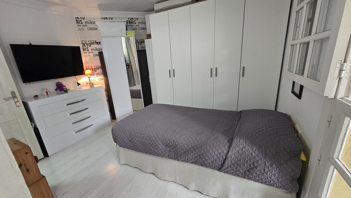 Appartement te koop in The Golden Mile | 3 slaapkamers H5426332