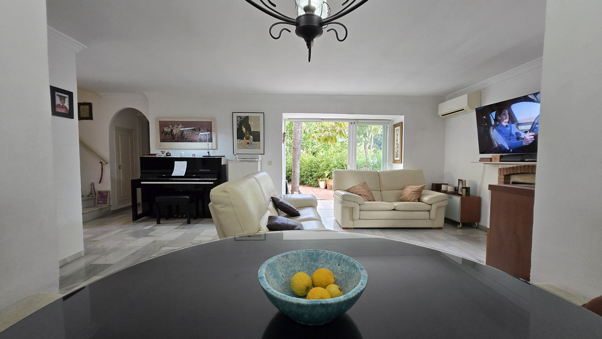 Appartement te koop in The Golden Mile | 3 slaapkamers H5426332
