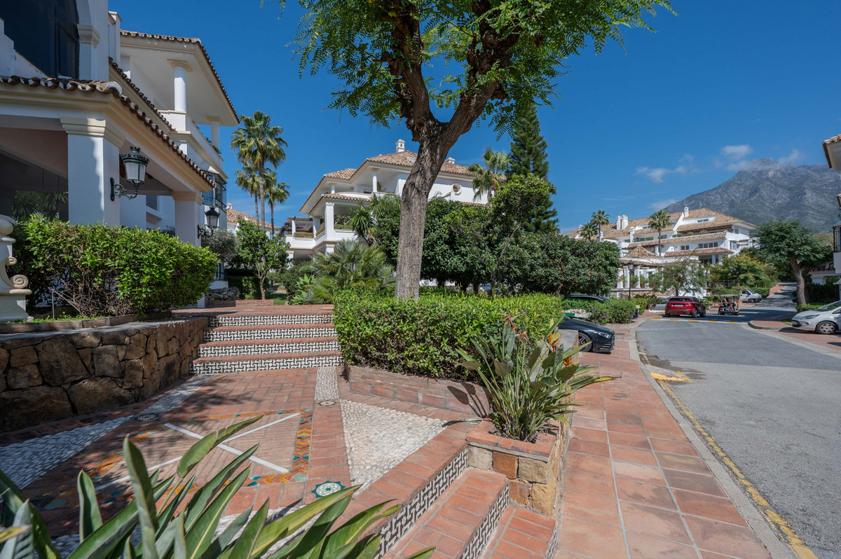 Property main view 36