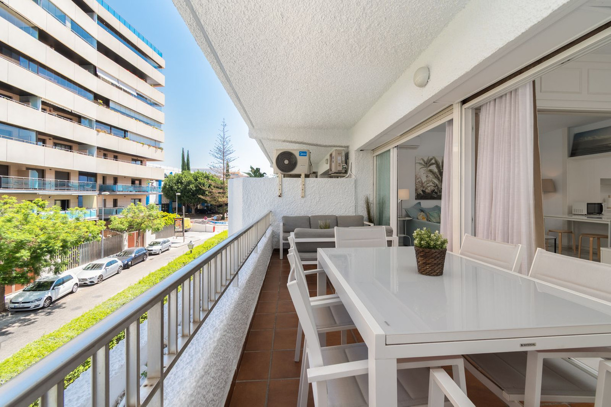 Appartement te koop in The Golden Mile | 1 slaapkamers H5427682