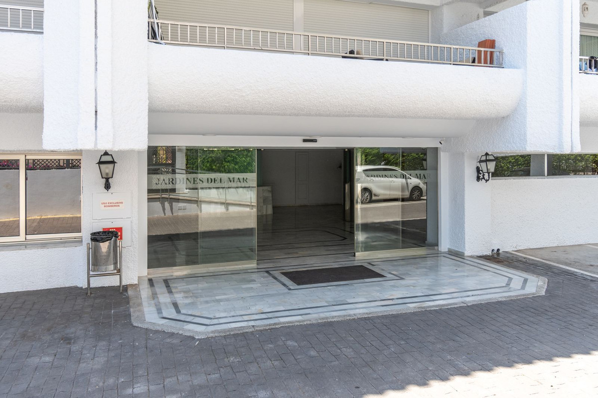 Appartement te koop in The Golden Mile | 1 slaapkamers H5427682