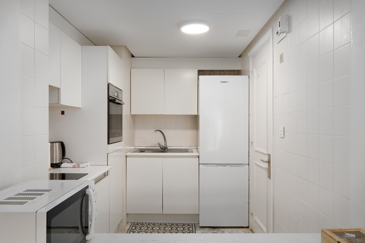 Appartement te koop in The Golden Mile | 1 slaapkamers H5427682