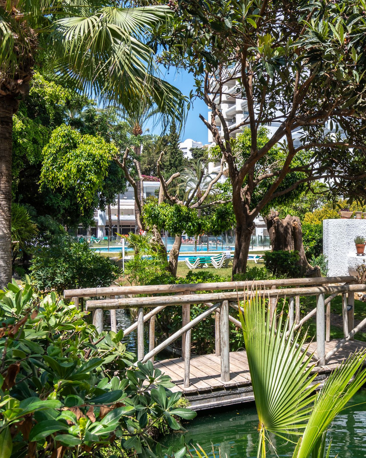 Appartement te koop in The Golden Mile | 1 slaapkamers H5427682
