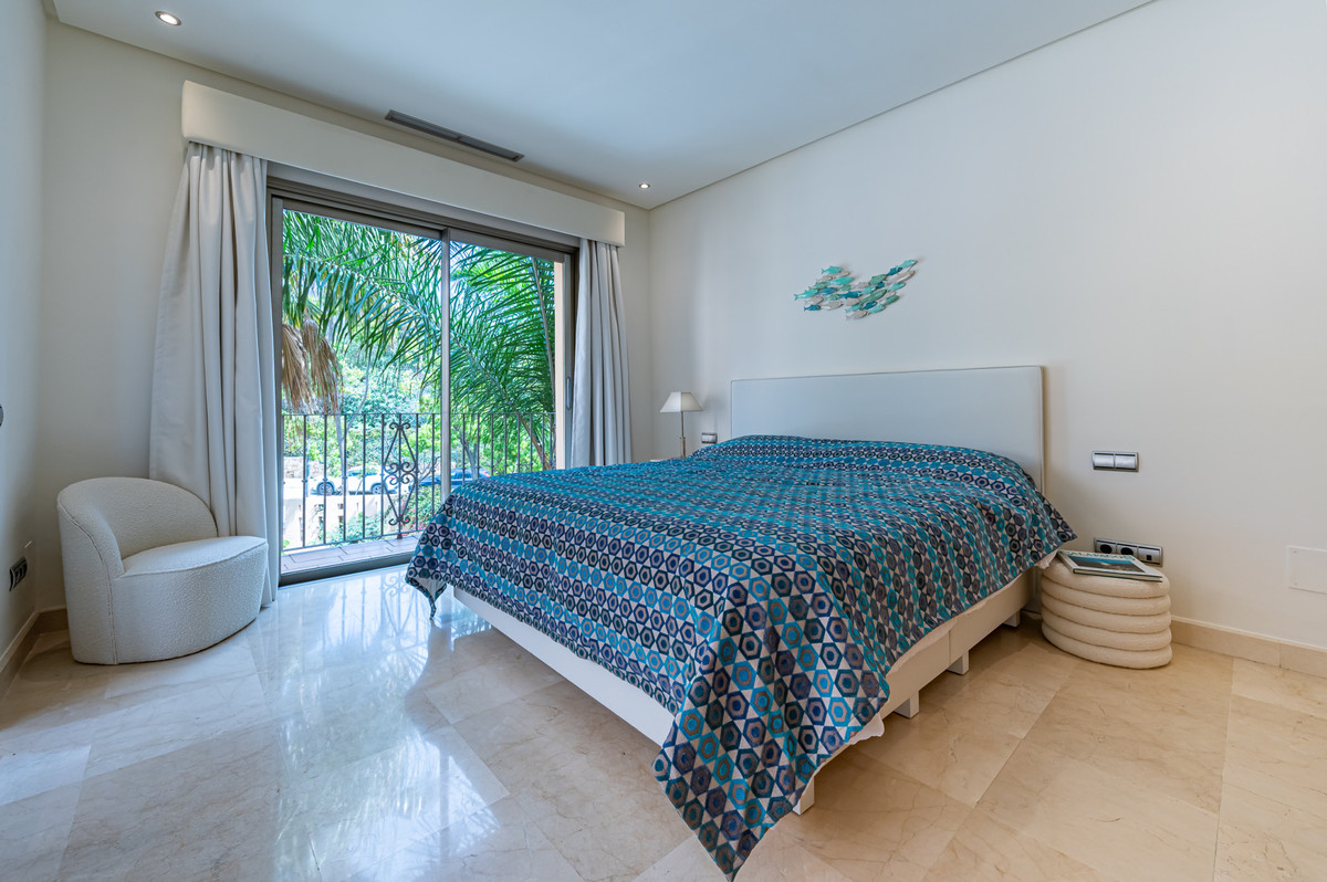 Property main view 33