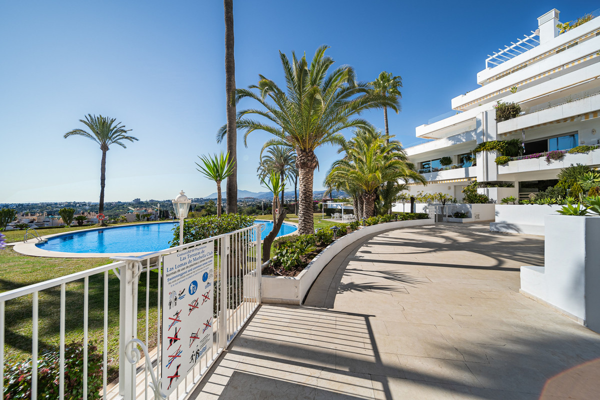 Appartement te koop in The Golden Mile | 3 slaapkamers H5431459