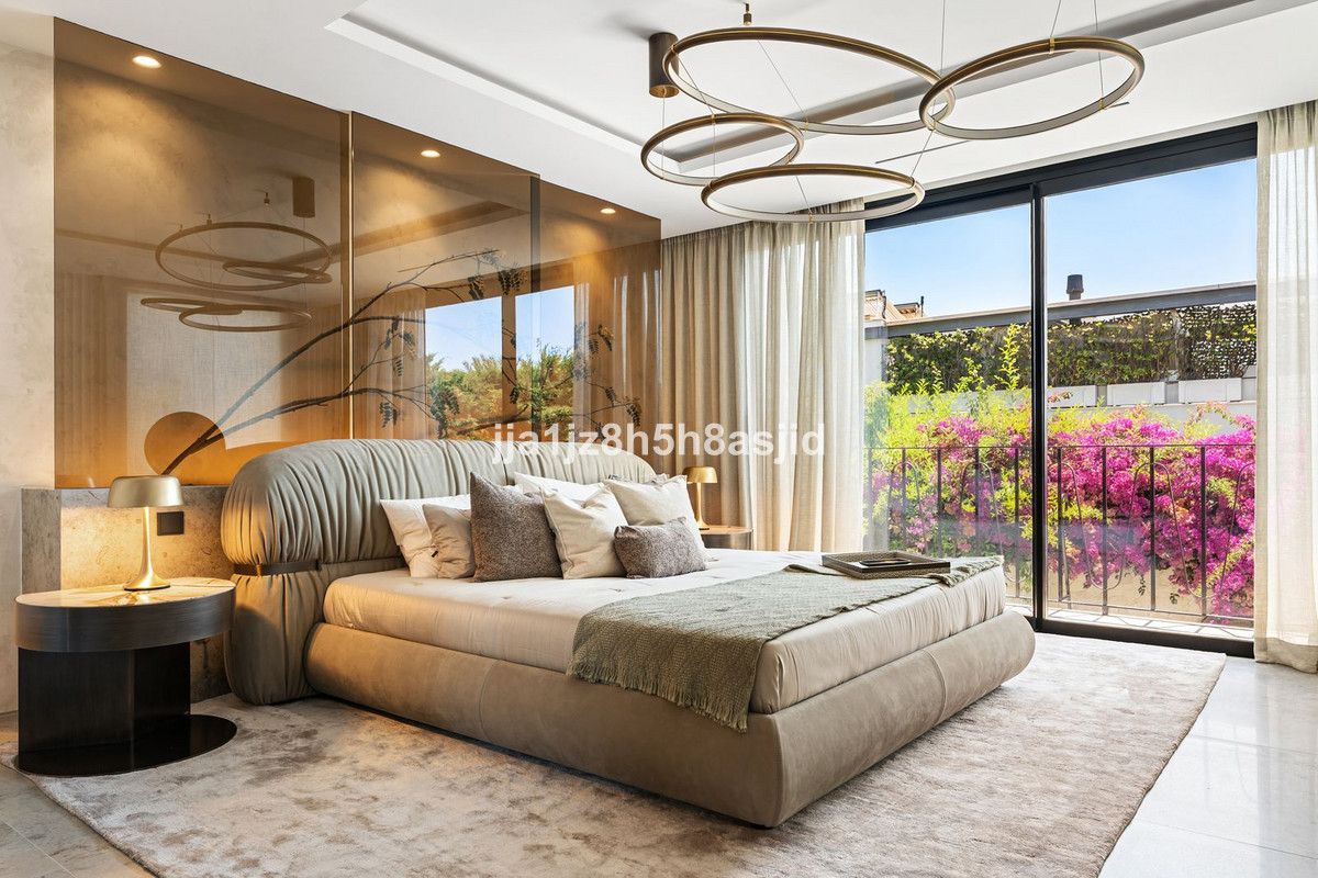 Property main view 60