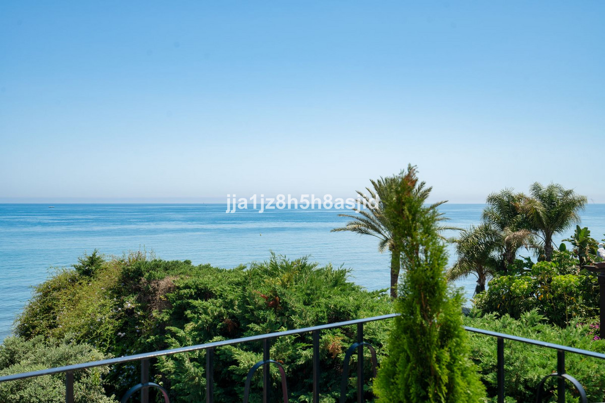 Property main view 80