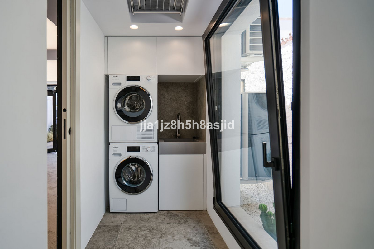 Property main view 81