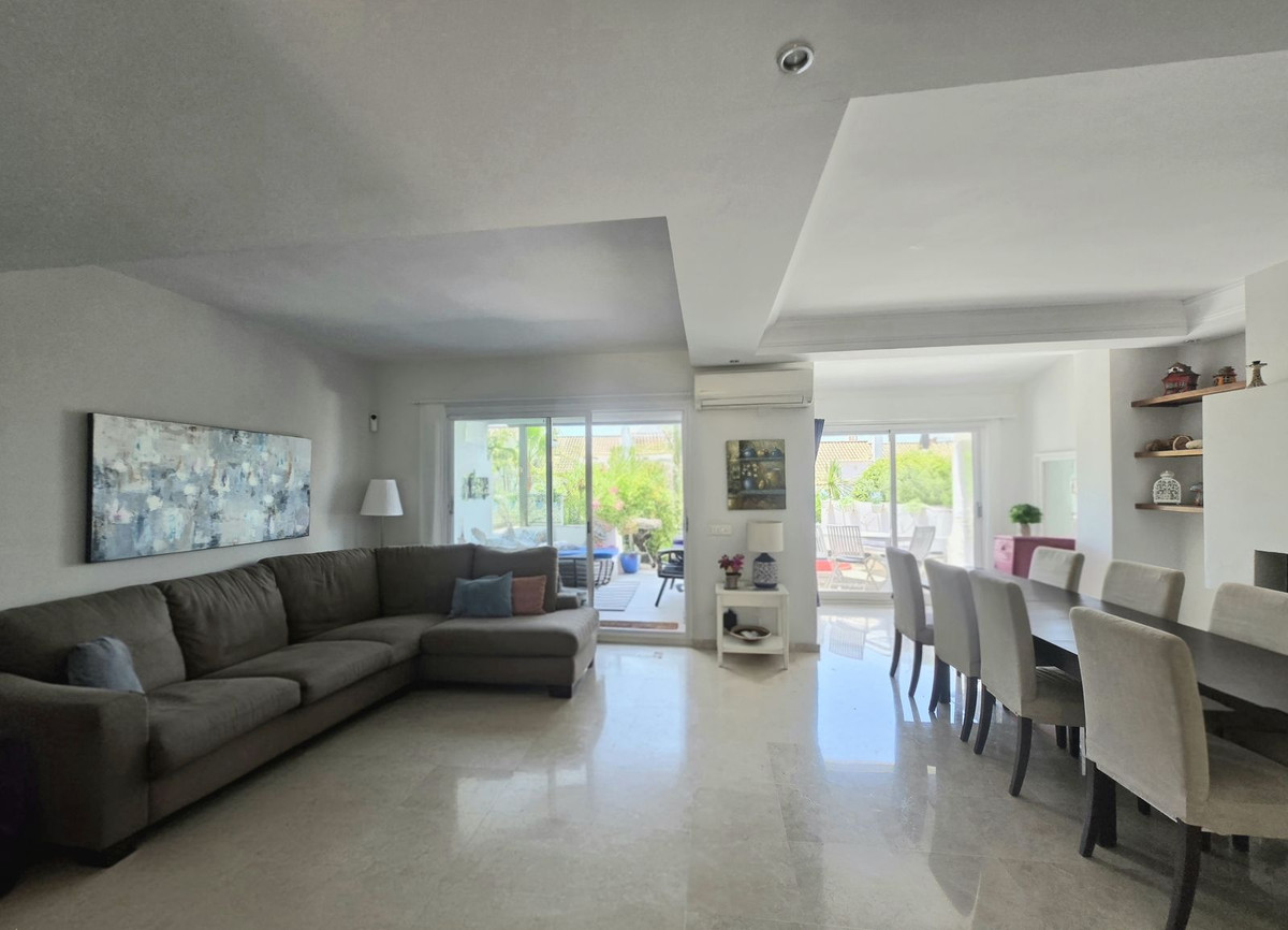 Appartement te koop in The Golden Mile | 5 slaapkamers H5432098
