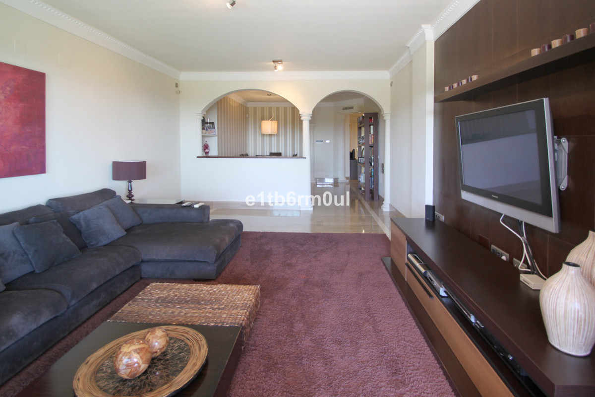 Appartement te koop in The Golden Mile | 3 slaapkamers H5441530