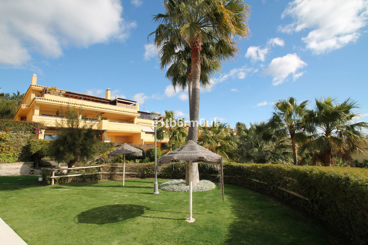 Appartement te koop in The Golden Mile | 3 slaapkamers H5441530
