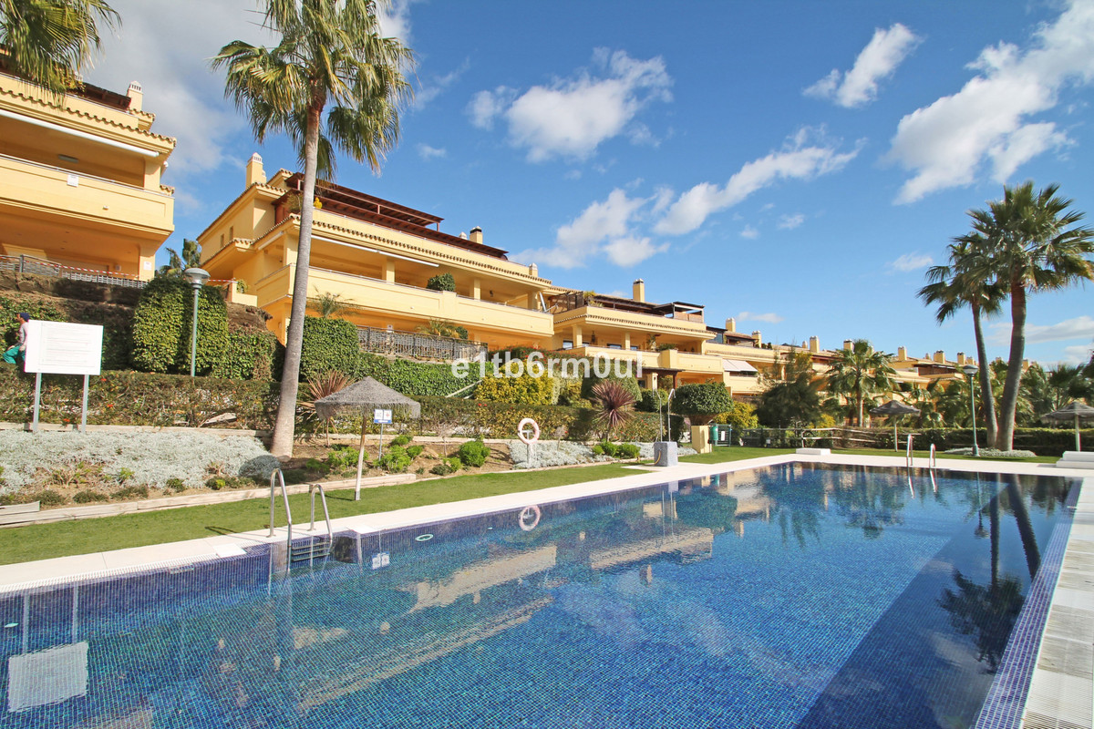 Appartement te koop in The Golden Mile | 3 slaapkamers H5441530