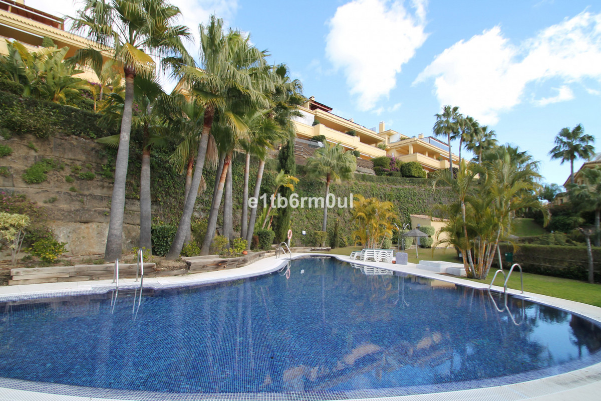 Appartement te koop in The Golden Mile | 3 slaapkamers H5441530