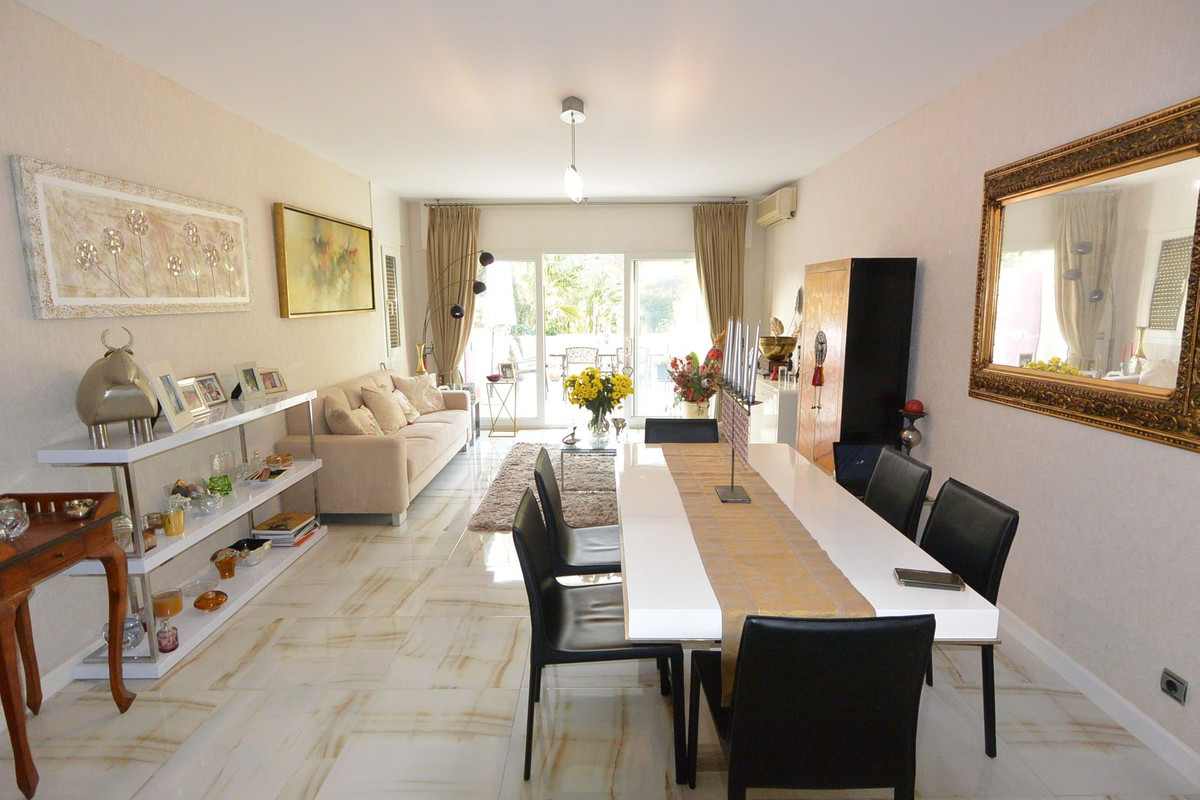 Appartement te koop in The Golden Mile | 2 slaapkamers H5442028