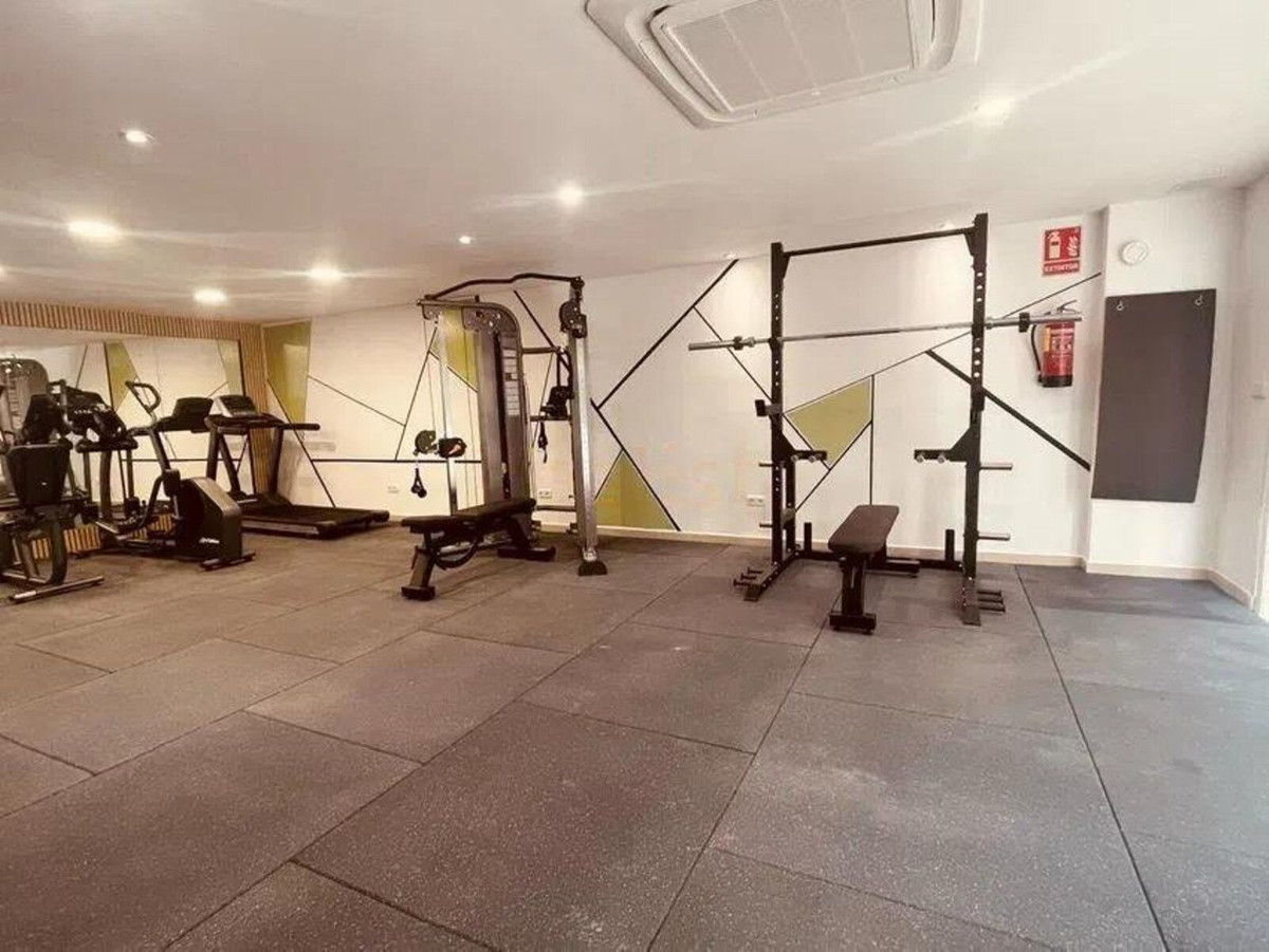 Appartement te koop in The Golden Mile | 3 slaapkamers H5451829