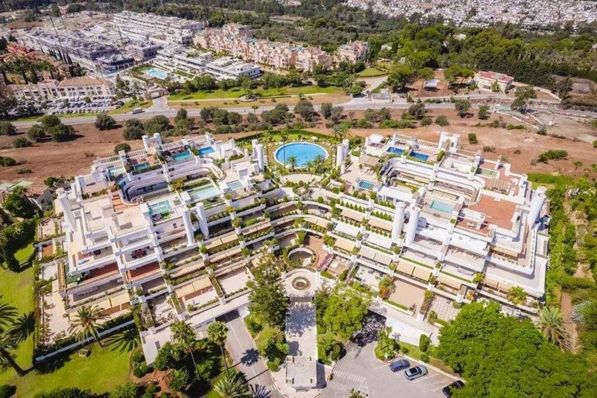 Appartement te koop in The Golden Mile | 3 slaapkamers H5451829
