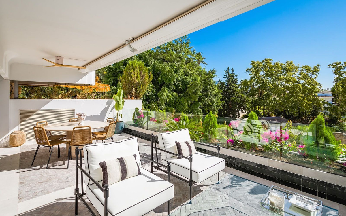 Appartement te koop in The Golden Mile | 3 slaapkamers H5461516
