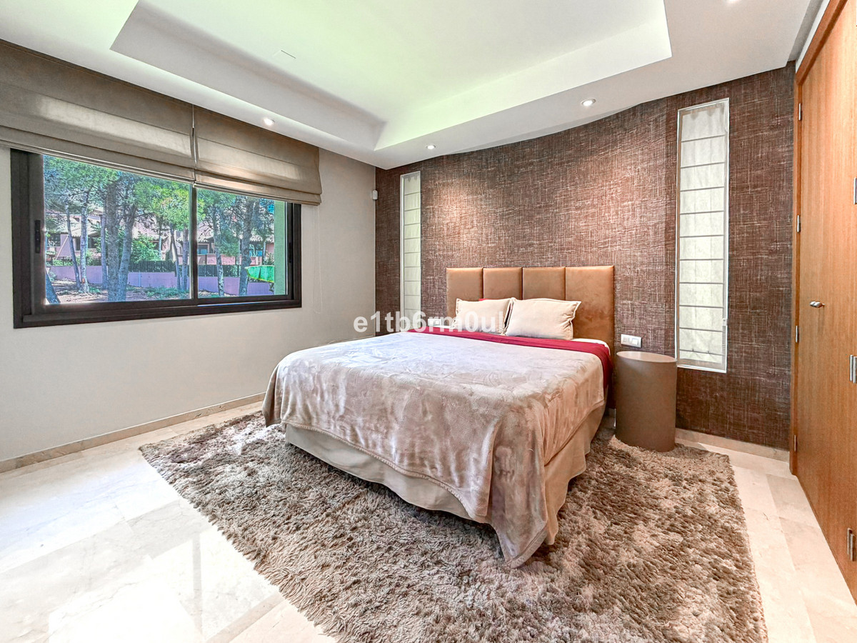 Appartement te koop in The Golden Mile | 3 slaapkamers H5464195