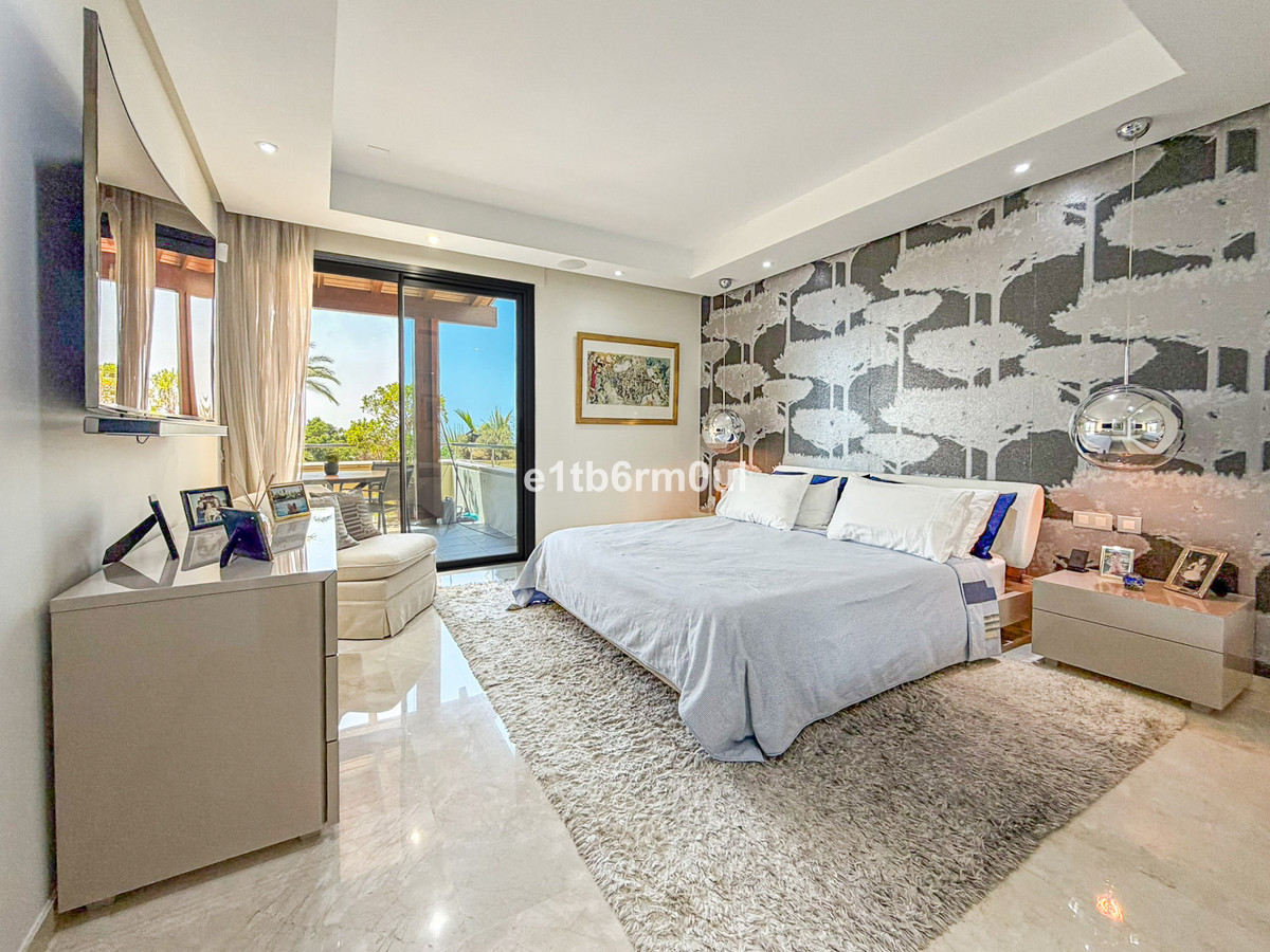 Appartement te koop in The Golden Mile | 3 slaapkamers H5464195