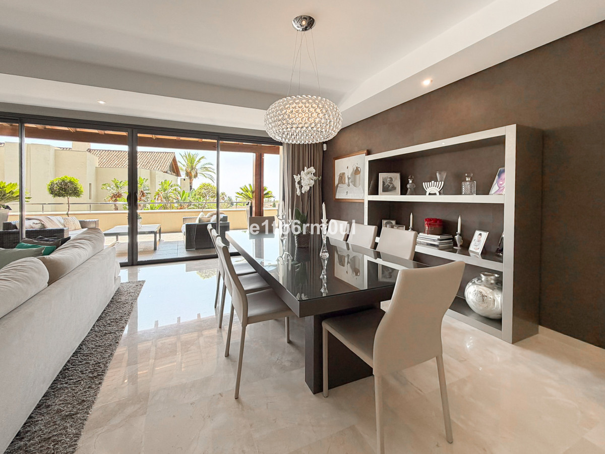 Appartement te koop in The Golden Mile | 3 slaapkamers H5464195